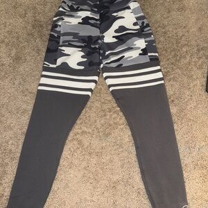 Never Worn Bombshell Sportswear Charcoal Camo Joggers
